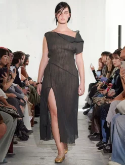 Hot No 1921/Alice Kvinder Kjoler