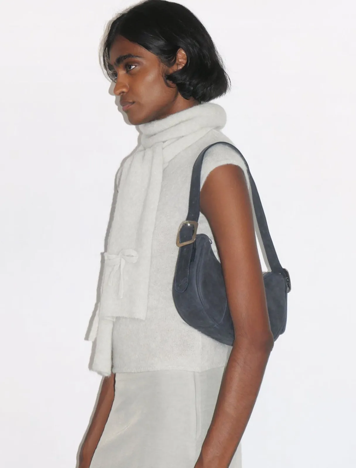 Sale No 774/Bean Kvinder Bonne