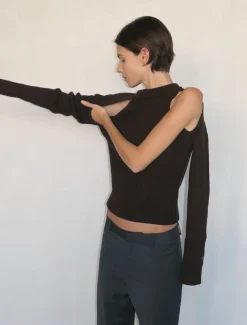 Sale No 1477/Spil Kvinder Strik